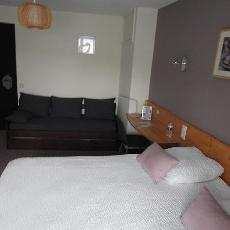 Le Barriol Hotel Saint-Julien-Chapteuil Екстериор снимка