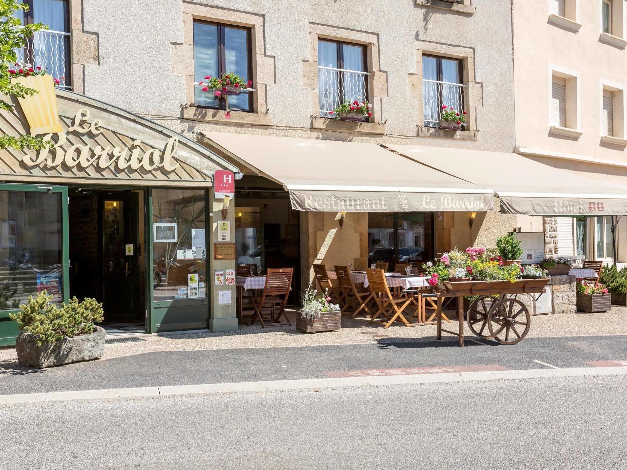 Le Barriol Hotel Saint-Julien-Chapteuil Екстериор снимка
